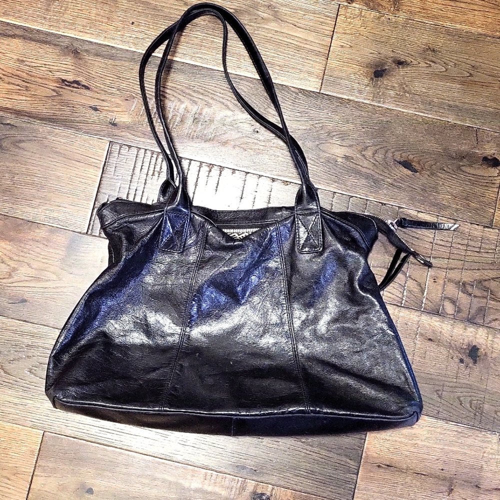 Hobo black leather bag